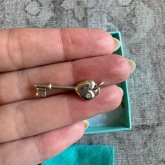 Tiffany & Co. Silver Key Necklace With Box - Picture 2 of 7